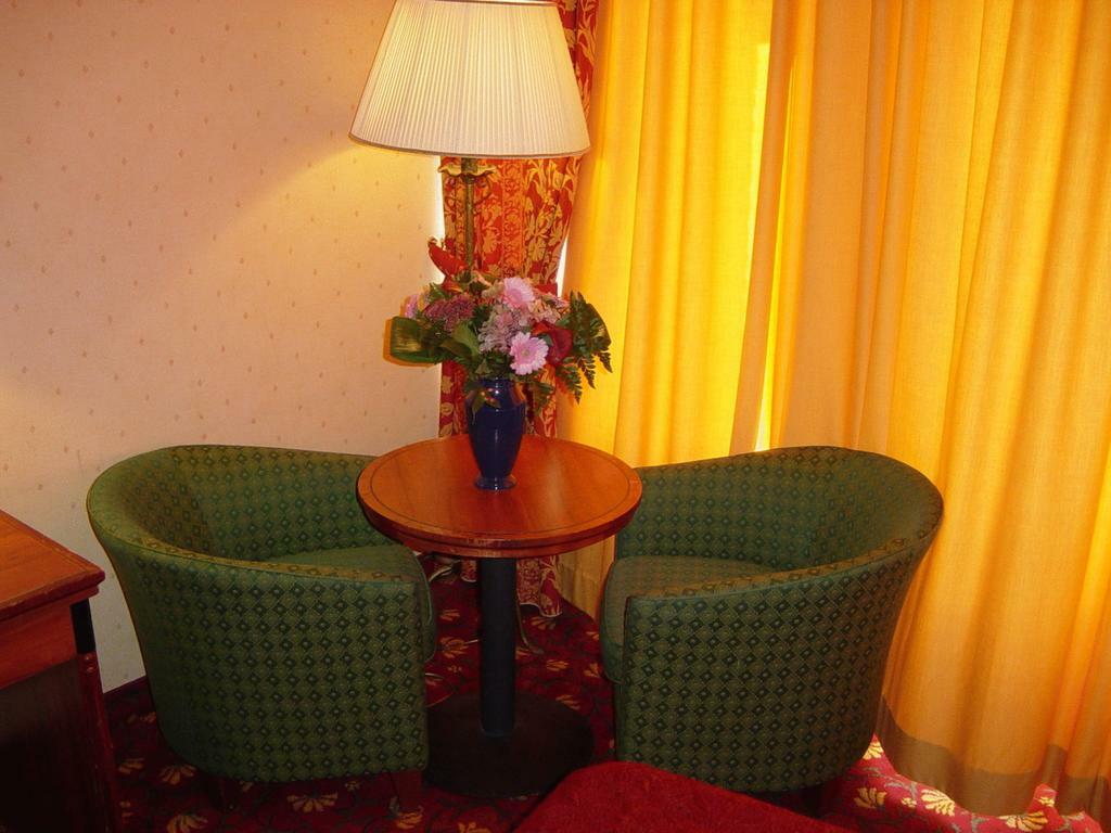 Hotel Omega Amsterdam Room photo